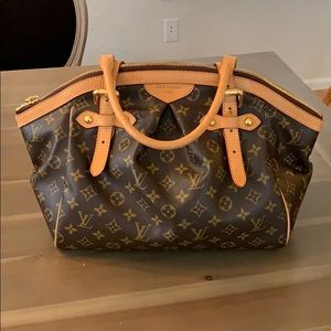 Louis Vuitton Tivoli GM Monogram Handbag